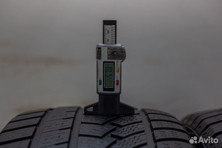 Ovation W-586 235/40 R18 95H