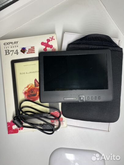 Электронная книга Explay B74