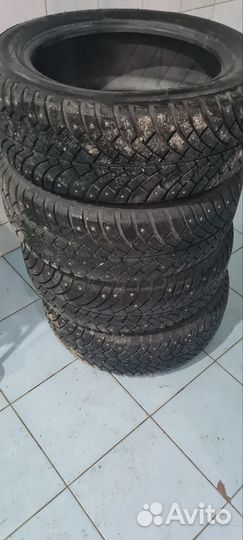 Bfgoodrich G-Force Stud 215/55 R17
