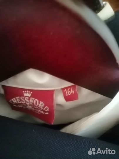 Два Школьных костюма