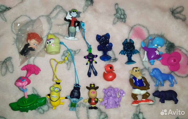 Мелкие игрушки.Коллекционные и нет