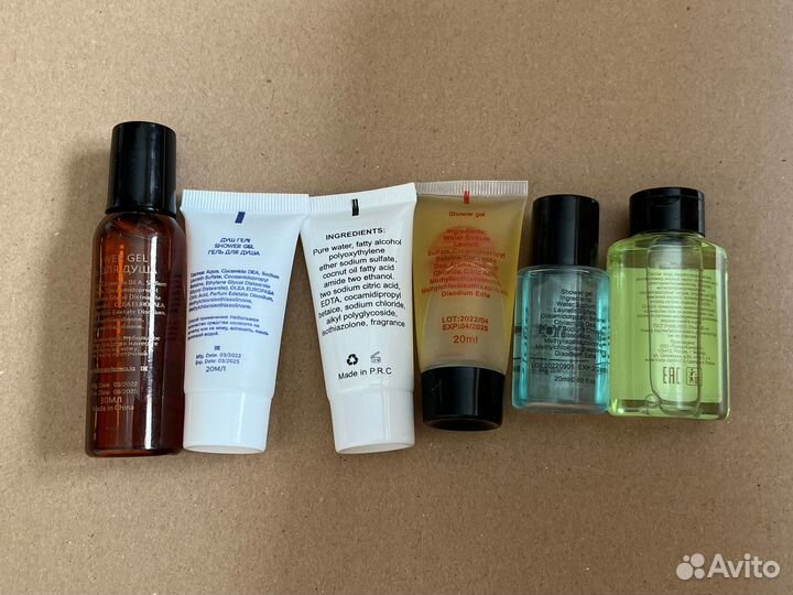 Дорожная косметика и аксессуары