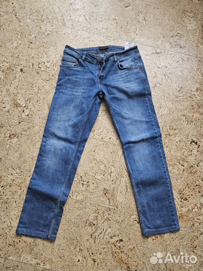 Джинсы подростковые