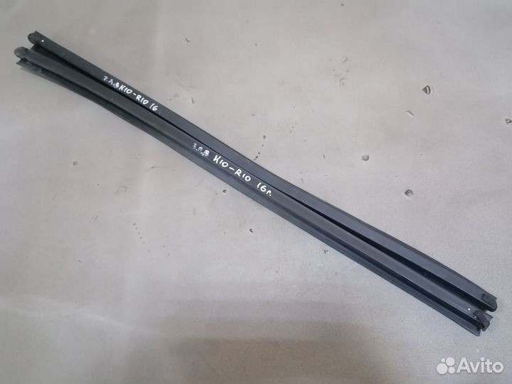 Бархотка двери задней внутренняя Kia RIO 2011-2017