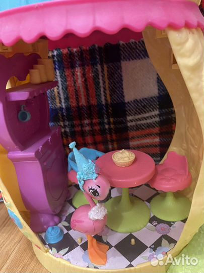 Кукольный домик