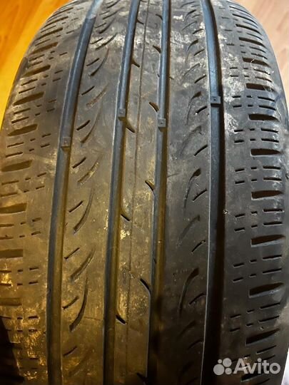 Kumho Solus KH25 215/45 R17 87H