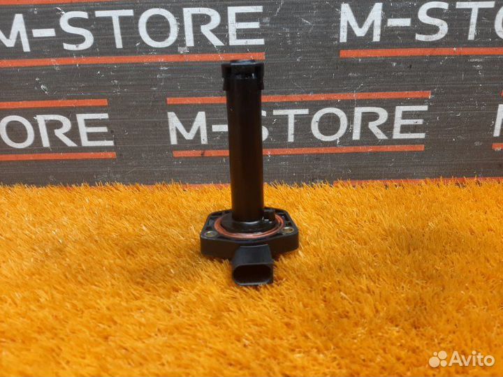 Датчик уровня масла Bmw 5-Series E60 N52B25A 2005