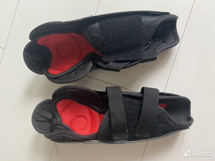 Щитки ccm и налокотники хоккейные warrior alfa qx