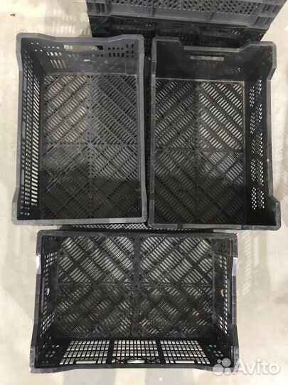 Пластиковые ящики