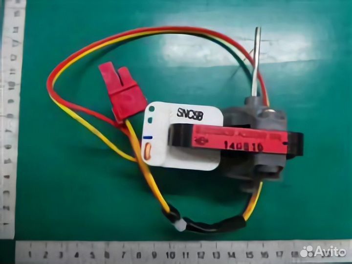 Двигатель вентилятора холодильника Samsung DA31-00