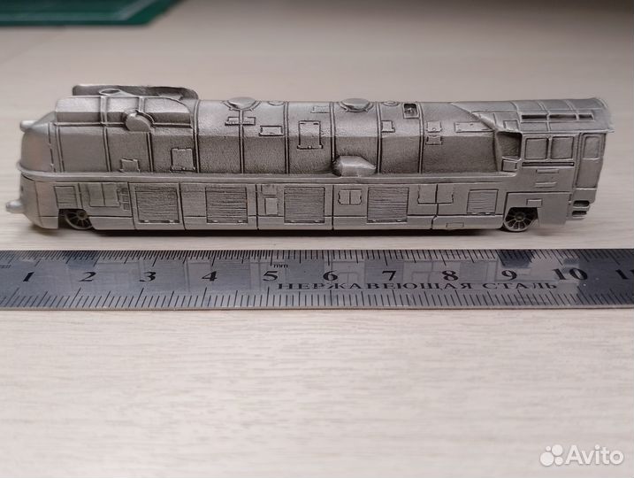 A31) Franklin Mint Locomotive #18