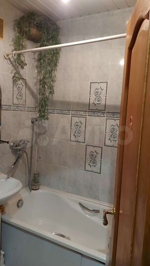 3-к. квартира, 60 м², 4/4 эт.