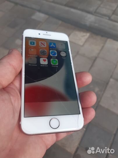 iPhone 7, 32 ГБ