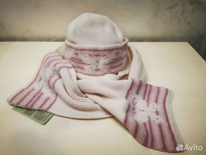 Шапка и шарф United Colors Of Benetton