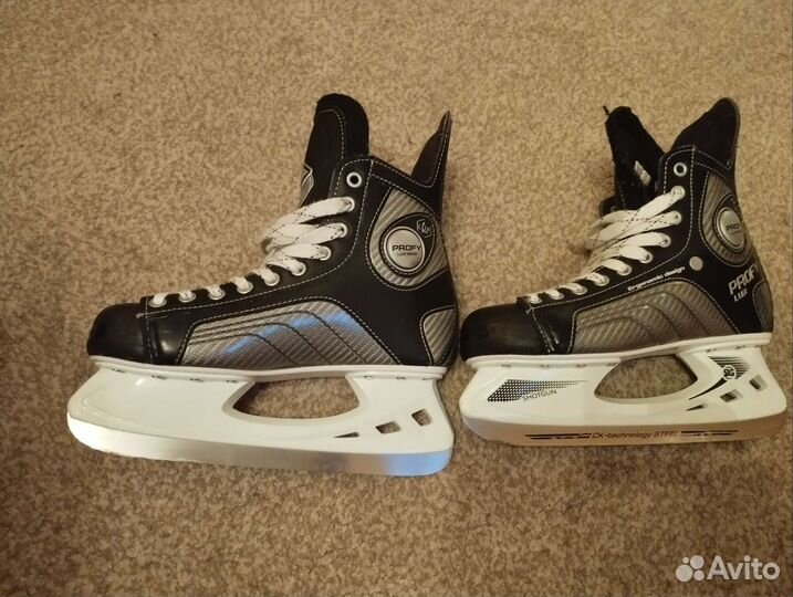 Коньки хоккейные profy LYX series 5000