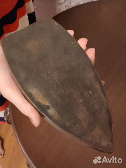 Утюг тяжелый