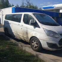 Ford Tourneo Custom 2.2 MT, 2013, 200 000 км, с пробегом, цена 1 500 000 руб.