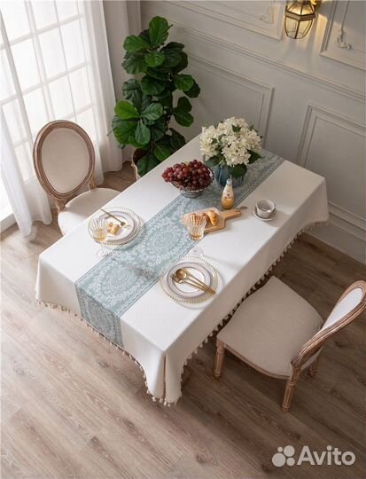 Скатерть новогодняя новая 140 на 140; 220; 300 см