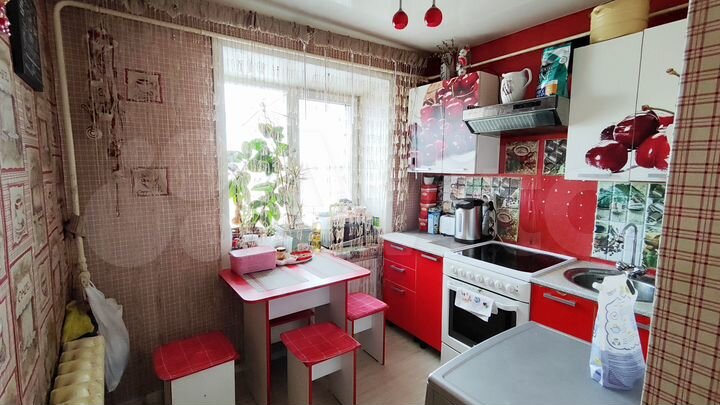 2-к. квартира, 48 м², 5/5 эт.