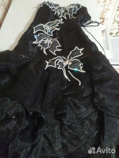 Платье для выпускного вечера