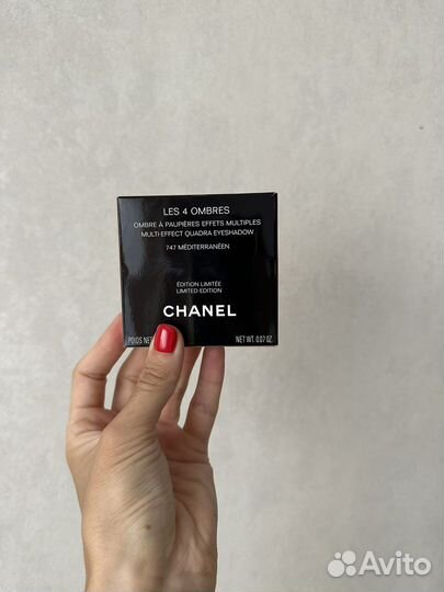 Тени для век chanel