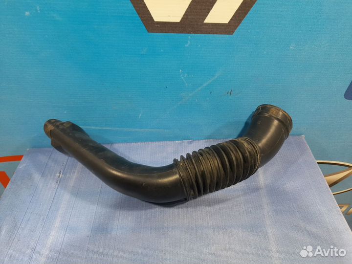 Патрубок воздушного фильтра LADA largus ларгус