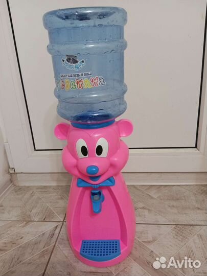 Кулер для воды настольный