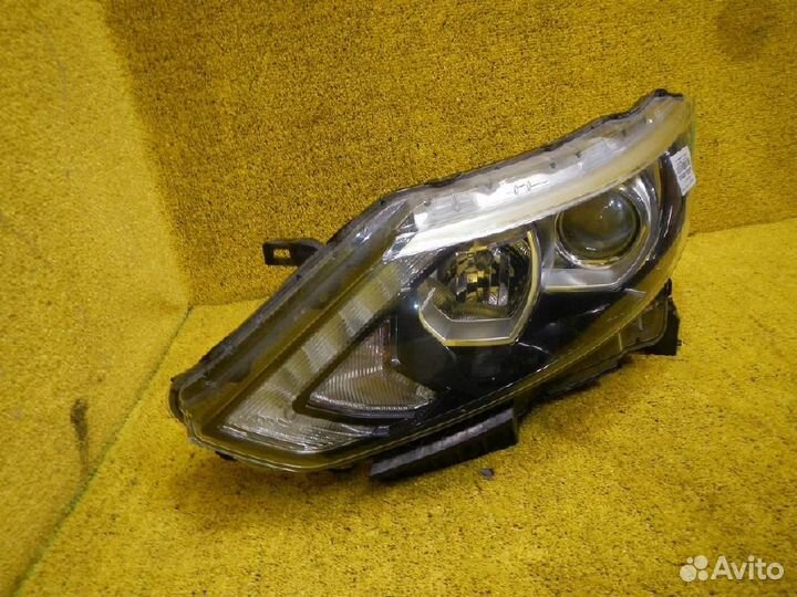 Фара левая Nissan Qashqai