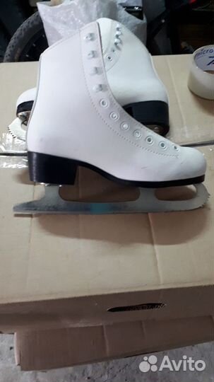 Фигурные коньки