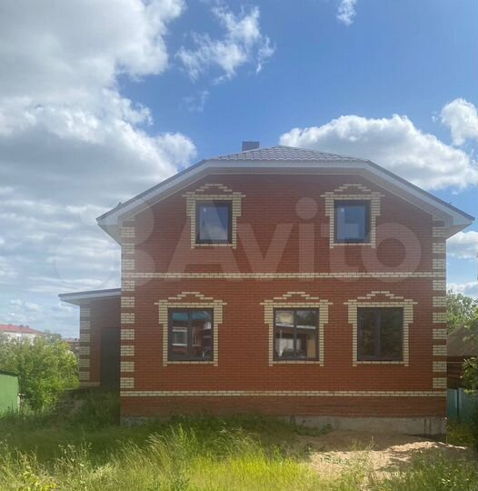 Дом 270 м² на участке 7 сот.