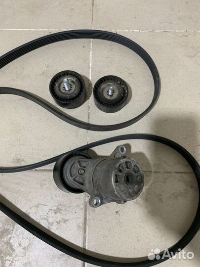 Комплект роликов Mercedes E class W212 2013г 2.1cd