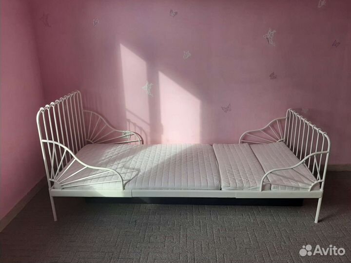 Кровать детская IKEA с матрасом