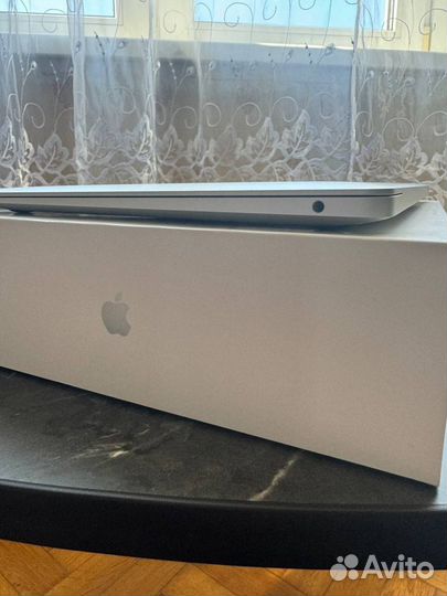 Apple MacBook Air