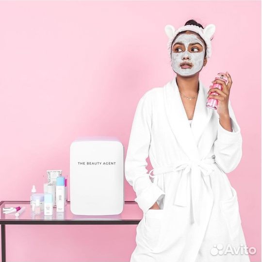 Мини-холодильник для косметики The Beauty Agent