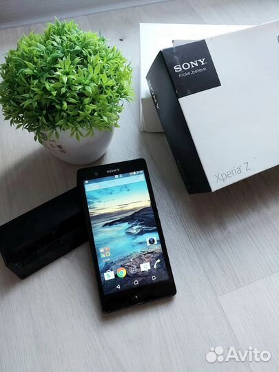 Sony Xperia Z (C6603), 2/16 ГБ