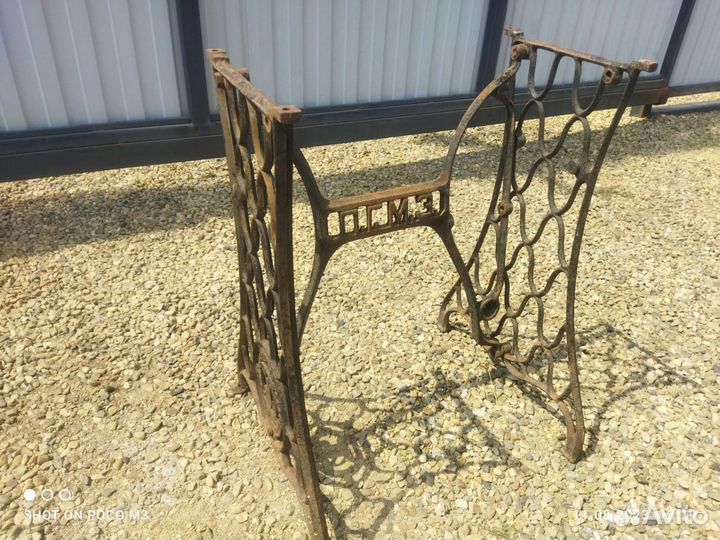 Станина от швейной машинки