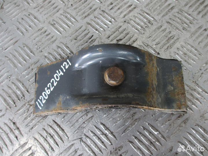 Кронштейн заднего крыла Mercedes-Benz A9305210197