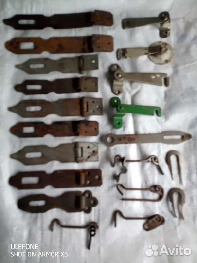 Дверная фурнитура