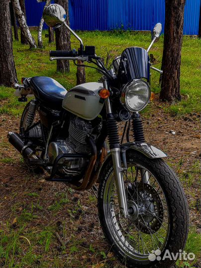 Honda cb400ss-e