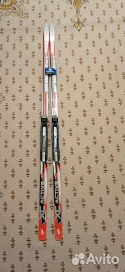 Беговые лыжи