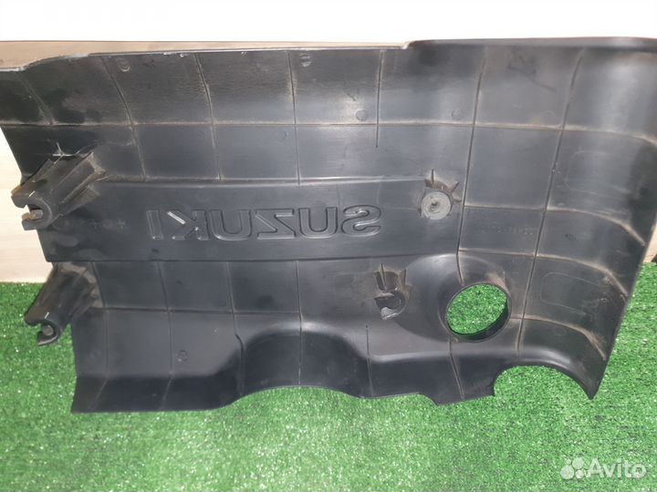 Декоративная крышка двигателя Suzuki Grand Vitara