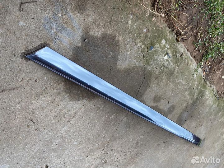 Молдинг крышки багажника Mercedes GL X166