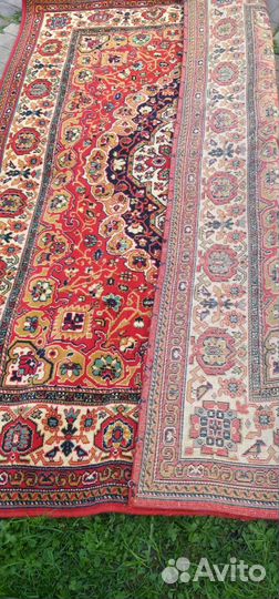 Ковер шерстяной