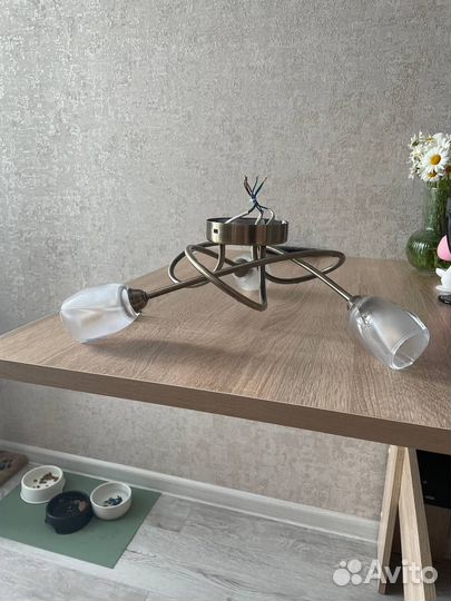 Люстра потолочная бу