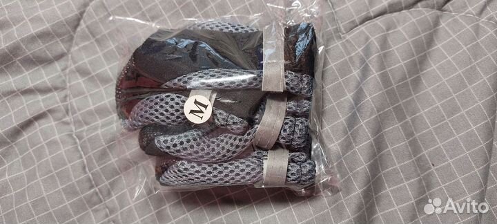 Обувь для собаки М новая