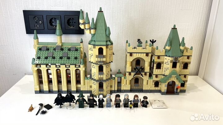 Lego Harry Potter 4842 Замок Хогвартс