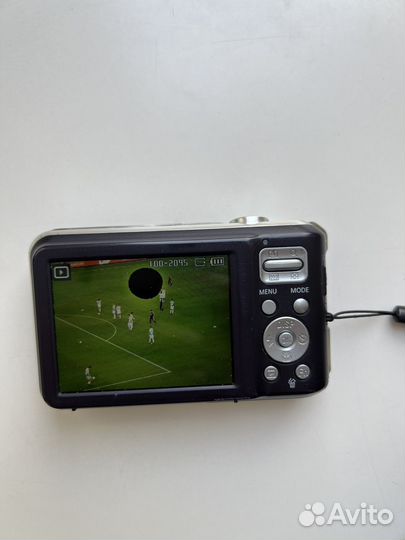 Компактный фотоаппарат Samsung ES70