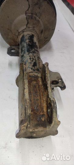 Пневмостойка передняя правая Lexus RX 2