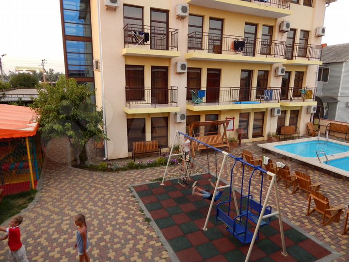 Гостиница на море