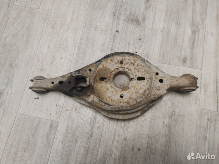 Рычаг нижний задний правый Mazda 6 GG лифтбек 2.3